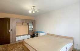 Apartament 3 camere, 65 mp, zona Pod Calvaria