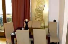 Apartament 2 camere, 59 mp, balcon, zona Polus Center, 2 locuri de parcare!