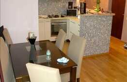 Apartament 2 camere, 59 mp, balcon, zona Polus Center, 2 locuri de parcare!