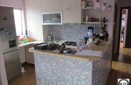 Apartament 2 camere, 59 mp, balcon, zona Polus Center, 2 locuri de parcare!