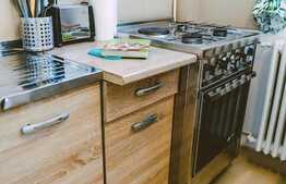 Garsoniera de lux, 30 mp, balcon, zona strazii Bucegi