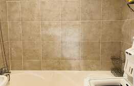 Apartament cu o camera, 40 mp, parcare, zona Platinia