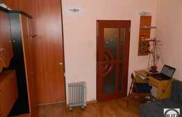 De vanzare garsoniera, 22 mp, garaj, zona strazii Cojocnei