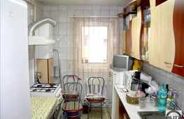 De vanzare 3 camere, zona complex Big. Loc de parcare inchiriat de la primarie!