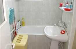 De vanzare 3 camere, zona complex Big. Loc de parcare inchiriat de la primarie!