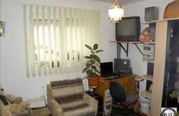 De vanzare 3 camere, zona complex Big. Loc de parcare inchiriat de la primarie!