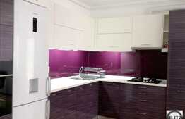 Zona Andrei Muresanu, 3 camere decomandate, 79 mp, cu boxa si loc de parcare