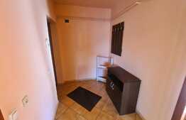 Apartament 2 camere, 3 balcoane, loc parcare, zona strazii Eroilor