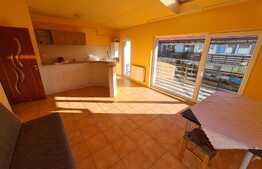 Apartament 2 camere, 3 balcoane, loc parcare, zona strazii Eroilor