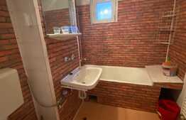 Apartament 3 camere, decomandat, 57 mp, 2 bai , Calea Floresti