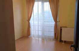 Apartament 2 camere, decomandat, 54 mp utili, balcon, garaj, zona Piata 1 Mai!