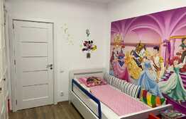 Apartament cu 3 camere, 2 bai, garaj, zona Calea Turzii