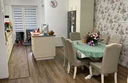 Apartament cu 3 camere, 2 bai, garaj, zona Calea Turzii