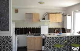 De vanzare 1 camera, 32 mp, etaj intermediar! Zona strazii Eroilor!