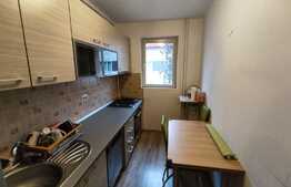 Apartament de 2 camere, decomandat, zona Grivitei