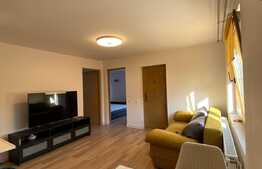 Apartament de 3 camere, 2 terase, parcare, zona Cipariu