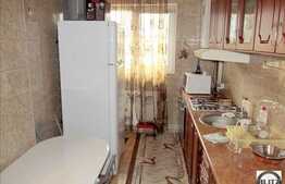 Apartament de vanzare, 2 camere semidecomandate, 42 mp, zona strazii Traian