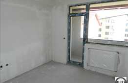 De vanzare 2 camere, 59 mp, decomandat, zona Terra! Semifinisat! Loc parcare!