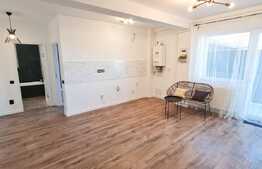 Apartament cu 3 camere si terasa de 23 mp, garaj, finisaje noi, zona Teilor