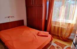 Apartament 2 camere, decomandat, etaj intermediar, Sud-Vest, mobilat si utilat, zona Casa Piratilor