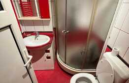 Apartament 4 camere decomandat, et 1, 82 mp, zona Racadau