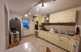 Apartament 3 camere, 65 mp, finisat, mobilat, parcare, zona Piata Zorilor