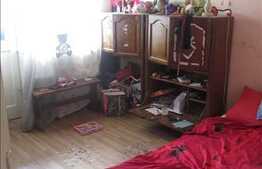 Vanzare aparatament 2 camere, decomandat, 48 mp, boxa subsol, zona Olimpia