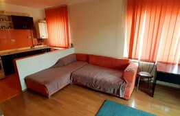 Apartament 2 camere, balcon, etaj intermediar, zona centrală!