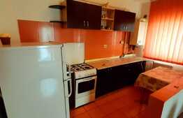 Apartament 2 camere, balcon, etaj intermediar, zona centrală!