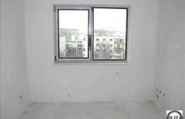 Vanzare 4 camere, 87 mp, loc de parcare, zona strazii Edgar Quinet. Semifinisat!