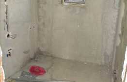 Vanzare 4 camere, 87 mp, loc de parcare, zona strazii Edgar Quinet. Semifinisat!