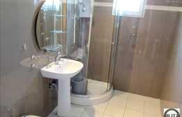 Zona Andrei Muresanu, 2 camere de vanzare, 49 mp. Garaj si boxa! Imobil nou!