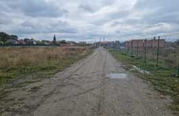 Teren intravilan pentru constructie casa P+E,  738 mp in Harman