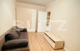 Apartament cu 2 camere, decomandat, 54 mp, parcare, zona Vivo