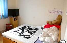 Apartament de vanzare 3 camere semidecomandate, zona Aleea Retezat. Boxa inclusa