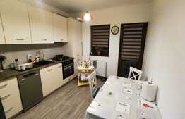 Apartament de 2 camere, nemobilat, 58 mp, zona Sanpetru