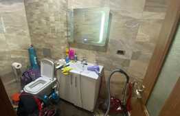 Apartament de 3 camere, 90mp, decomandat, Zona Tractorul 