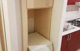 Garsoniera decomandata, 38 mp, mobilata modern, zona strazii Plopilor