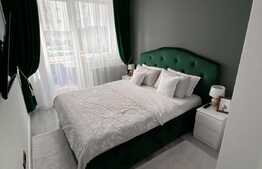 Apartament modern cu 3 camere, zona VIVO