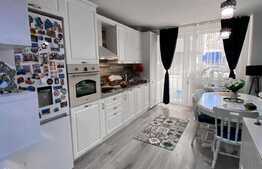 Apartament modern cu 3 camere, zona VIVO