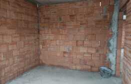 De vanzare casa individuala 650 m2 teren,128 utili.