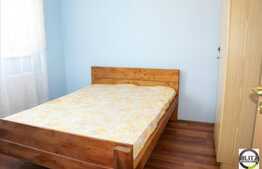 Apartament 3 camere de vanzare, 55 mp utili, zona Horea, cu boxa