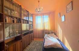 Apartament 3 camere, decomandat, 65 mp, zona Piata 14 Iulie