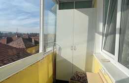 Apartament 3 camere, decomandat, 65 mp, zona Piata 14 Iulie