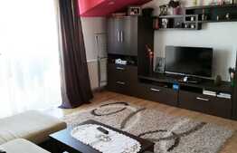 Mansarda 2 camere, decomandat, complet mobilat, 49 mp plus balcon, zona Florilor!