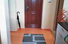 Mansarda 2 camere, decomandat, complet mobilat, 49 mp plus balcon, zona Florilor!