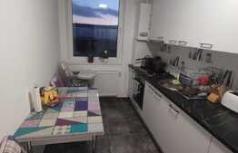 Apartament de 3 camere, etaj intermediar, orientat Sud, zona Regal, Baciu