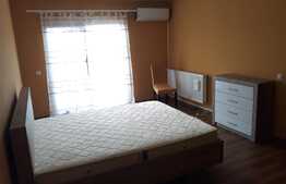Apartament de 4 camere, 120 mp, parcare, zona Terra