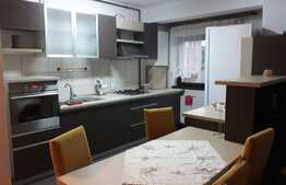 Apartament de 4 camere, 120 mp, parcare, zona Terra