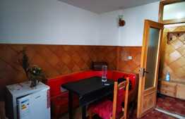 Apartament de 2 camere, 53 mp, complet mobilat, zona UMF